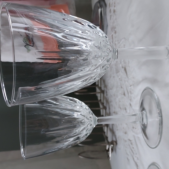 FRENCH wine glasses set of 4 🍷beautiful made in France 🇫🇷 - Picture 11 of 12